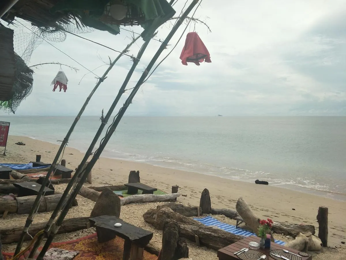 Lanta Fa Rung Beach Resort Ko Lanta 3*,